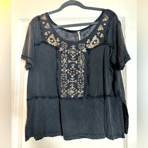 Free people T-shirt blouse